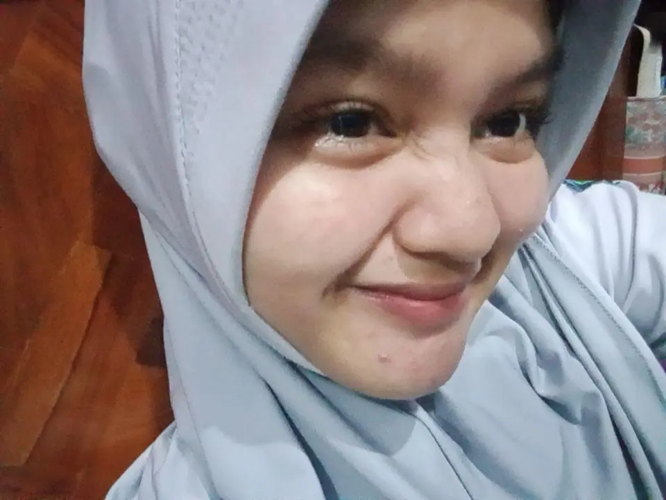 Potret dekat senyum Cantika